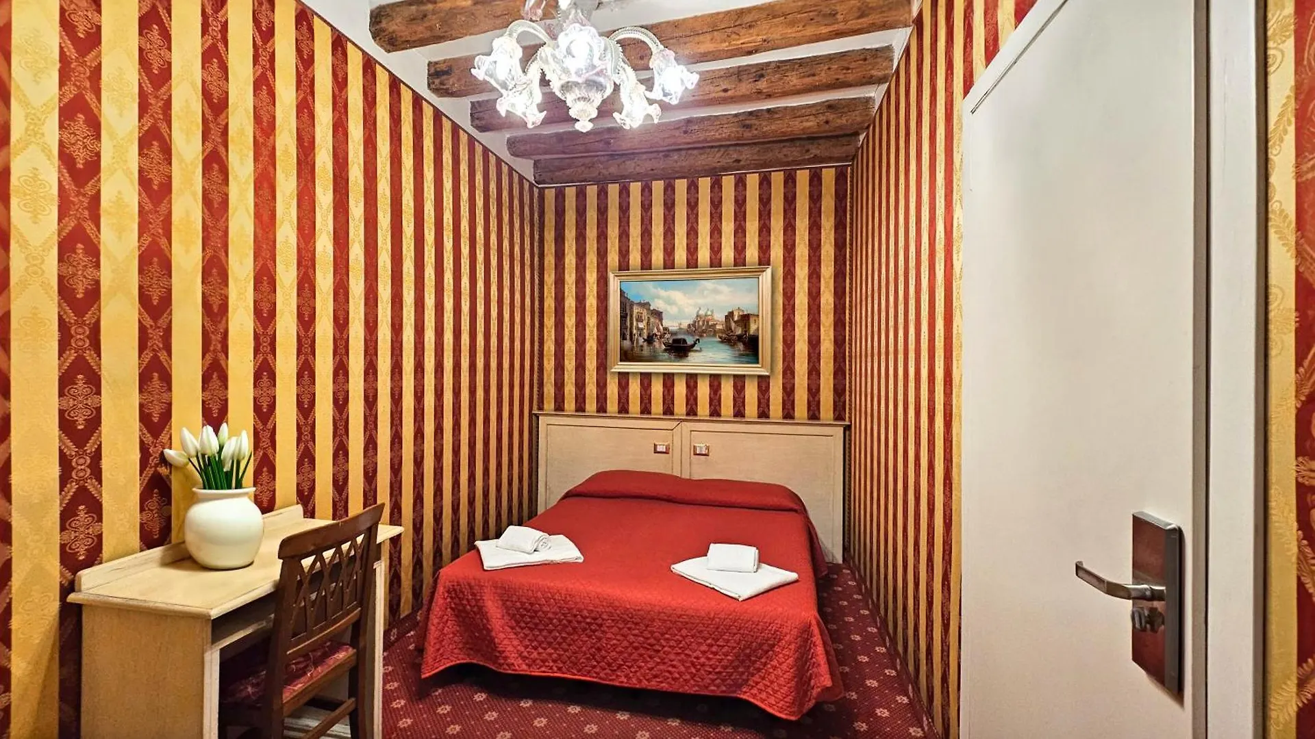 Hotel Messner Венеция 3*,