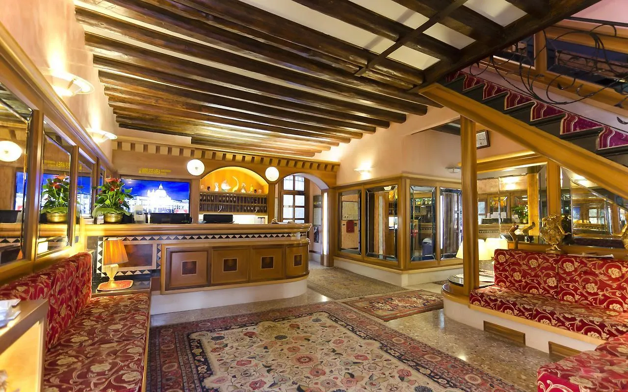 Hotel Messner Венеция 3*,